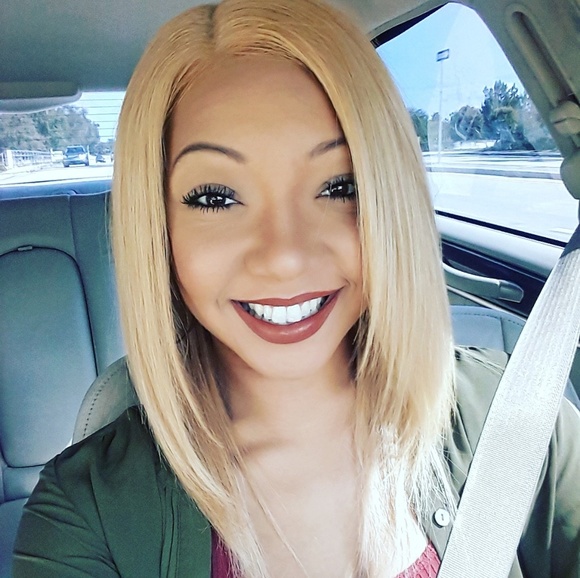 Meet your Posher, Natalie - Picture 5 of 8